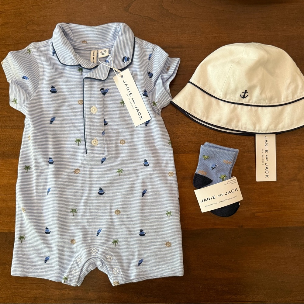 NWT Janie and Jack Striped Baby Romper, Bucket Hat, and Socks Bundle 3-6 month